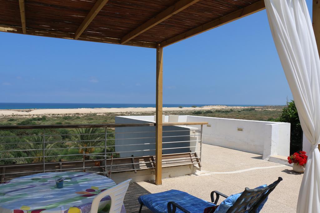 Beach Front House Caesarea Exterior foto