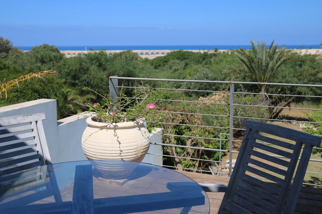 Beach Front House Caesarea Exterior foto