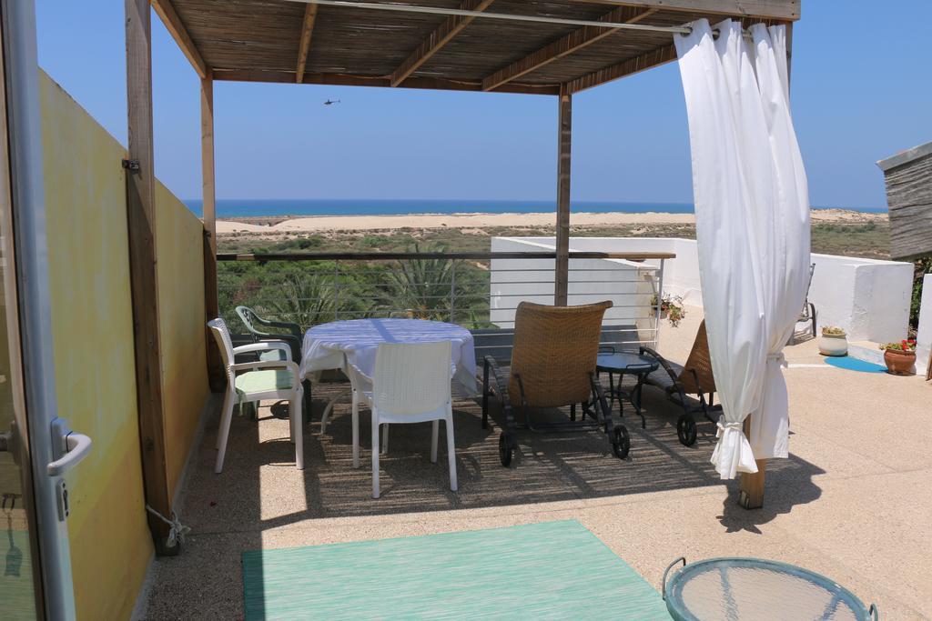 Beach Front House Caesarea Exterior foto